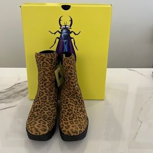 NWT FLY LONDON YOCY WEDGE BOOTIE